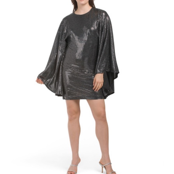One33 Social Metallic Cape Sleeve Mini Dress Size 4 NWT | Glam Party Dress - Picture 3 of 10